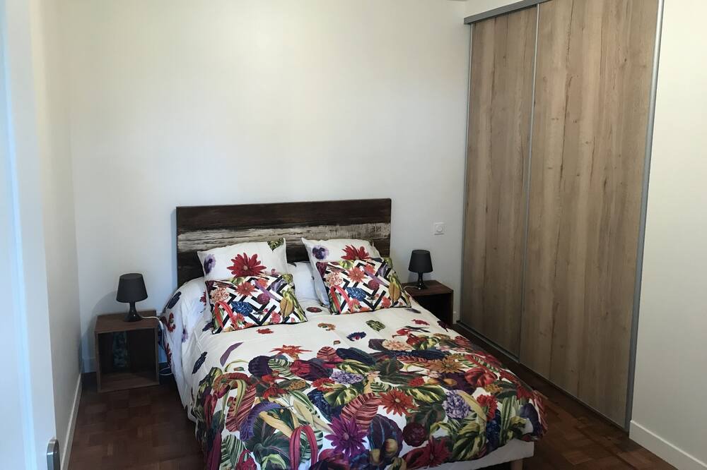 Photo of Bedroom in Plouescat