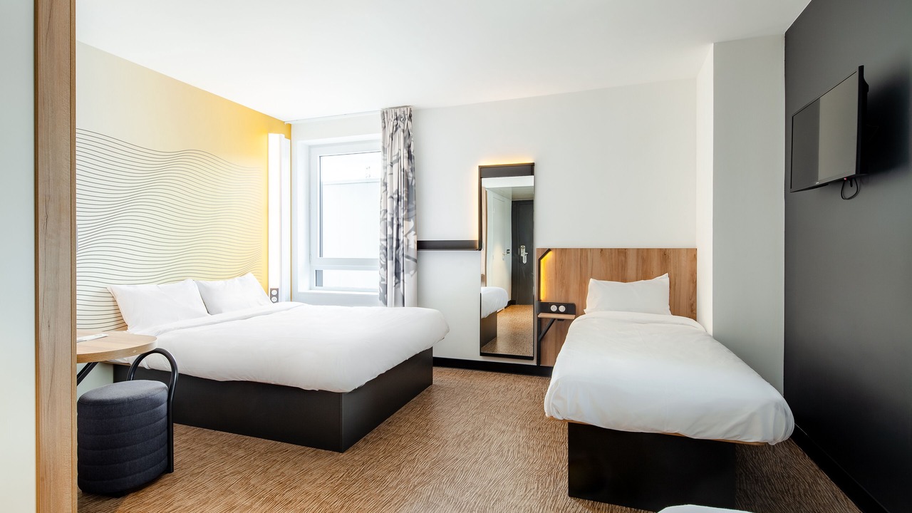 Photo of Bedroom in Amphion-les-Bains