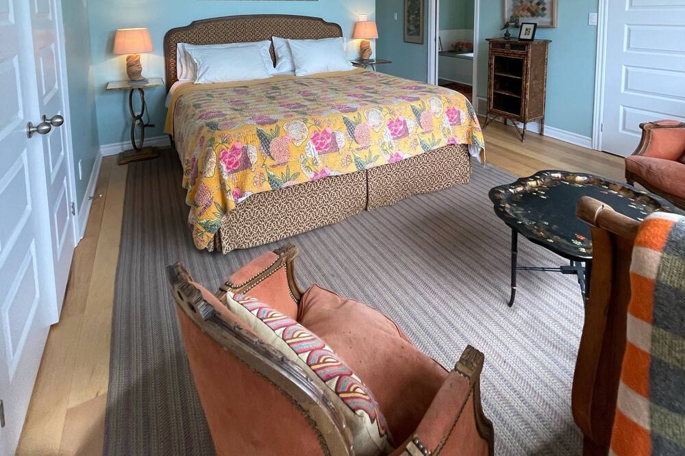 Photo of Bedroom in Northern Bruce Peninsula