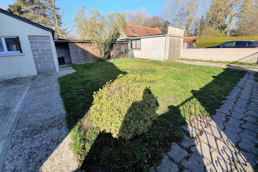Photo of Outdoor in Pende