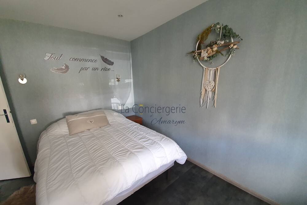 Photo of Bedroom in Pende