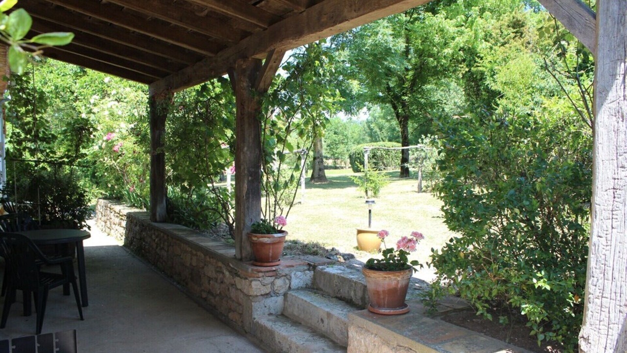 Photo of Patio Balcony in Roumegoux