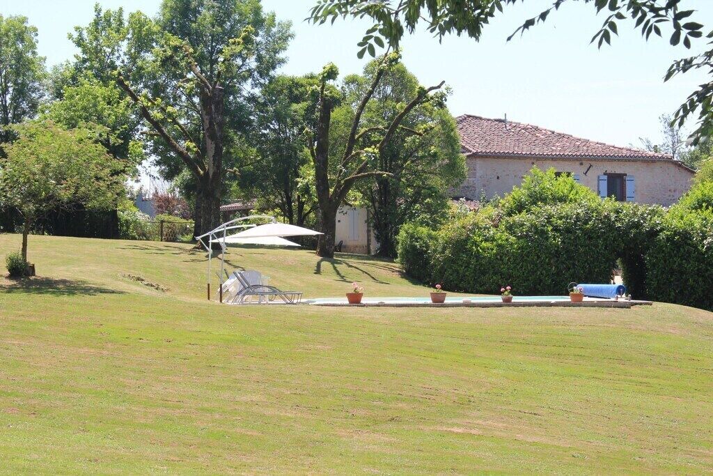 Photo of Outdoor in Roumegoux