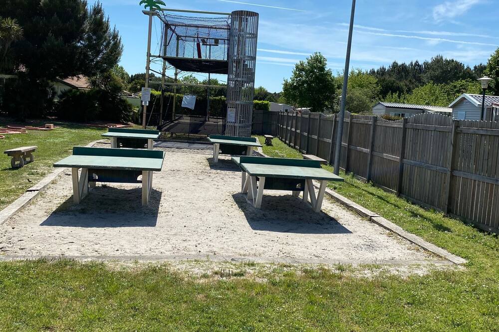 Photo of Outdoor in Gastes