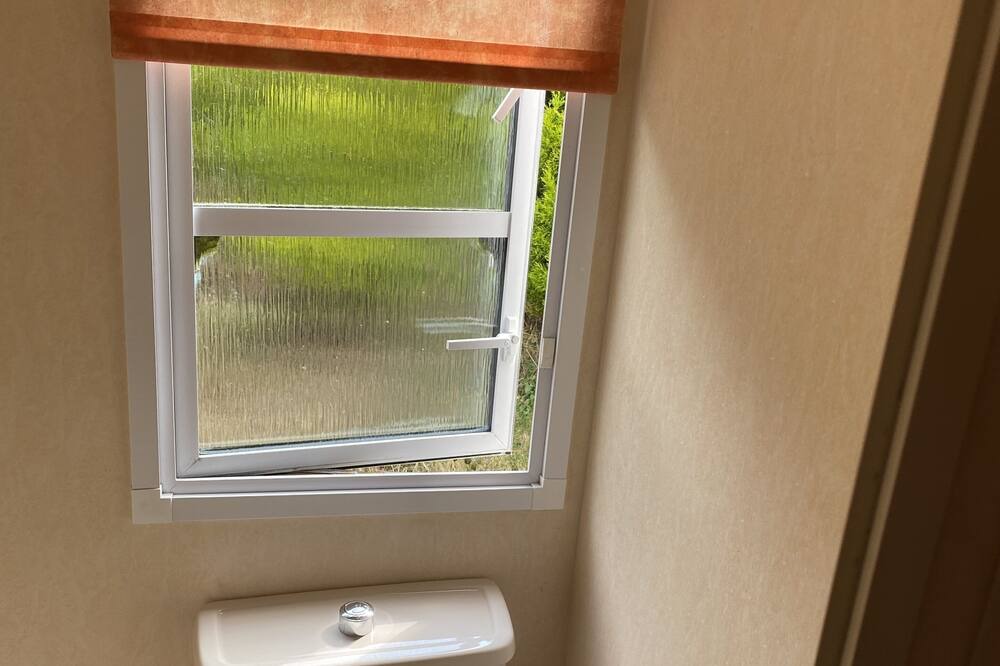 Photo of Bathroom in Salen