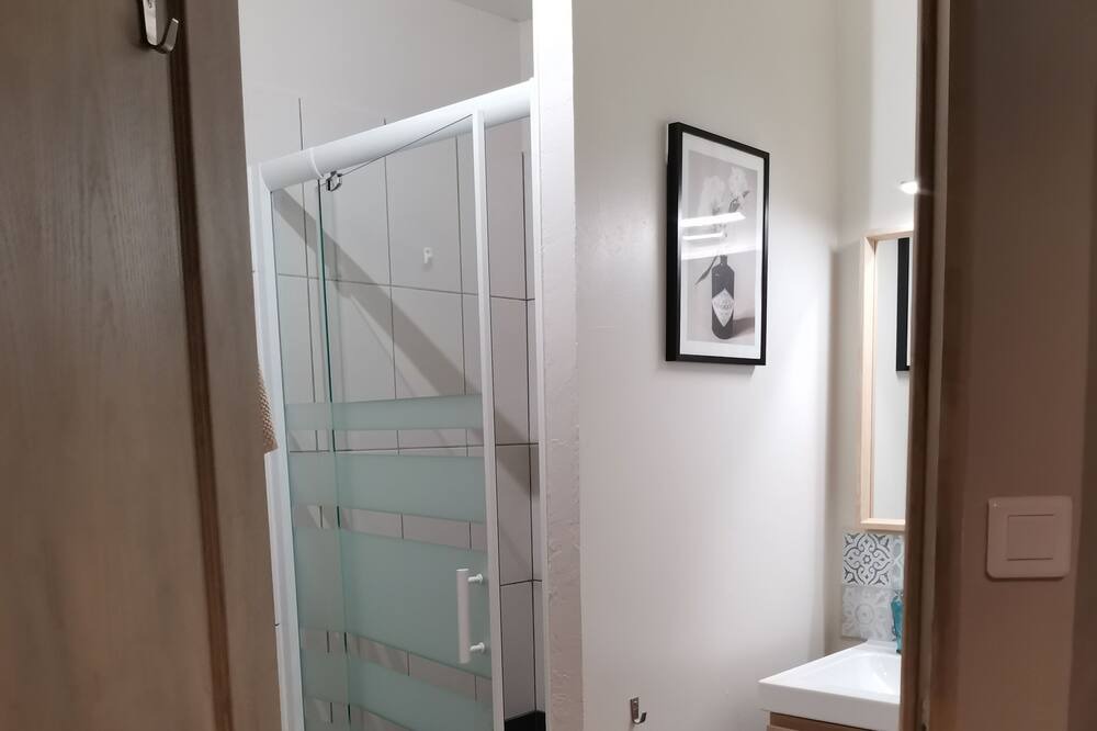 Photo of Bedroom in Villeneuve d'Aveyron