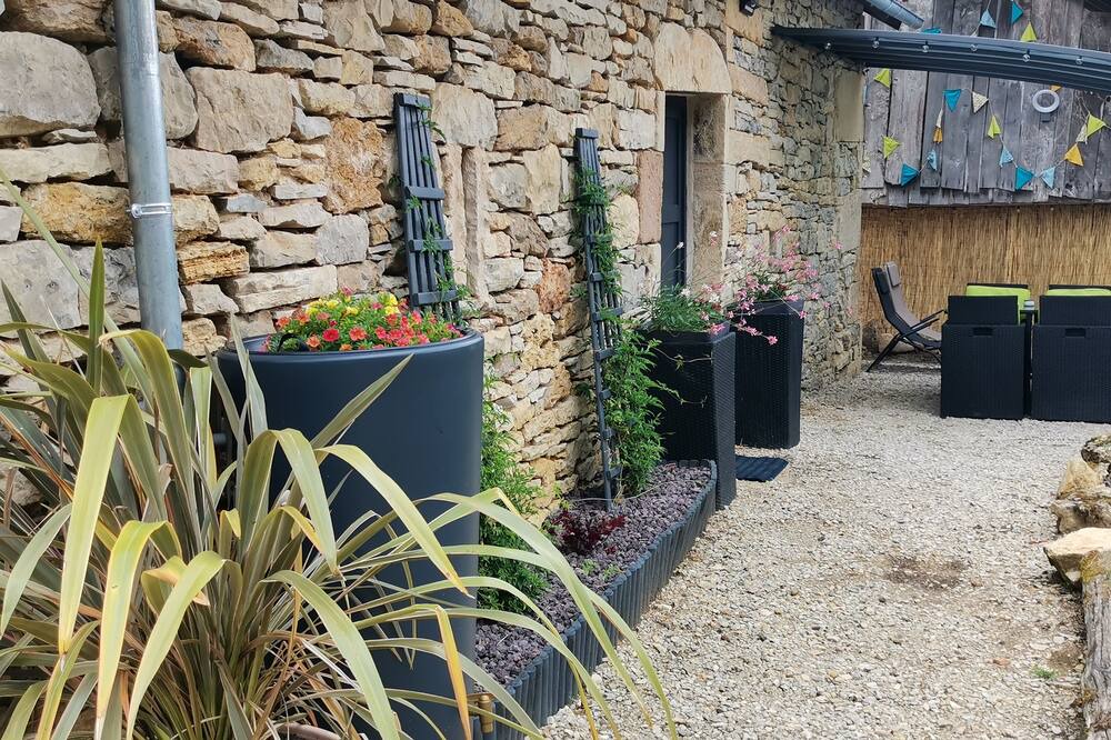 Photo of Others in Villeneuve d'Aveyron