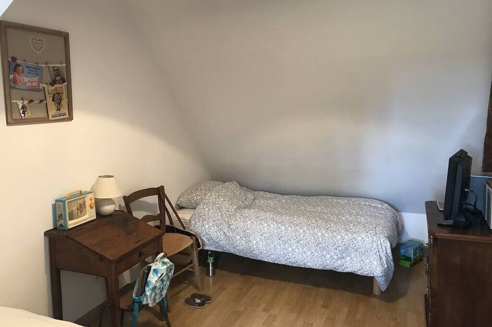 Photo of Bedroom in Cuzance