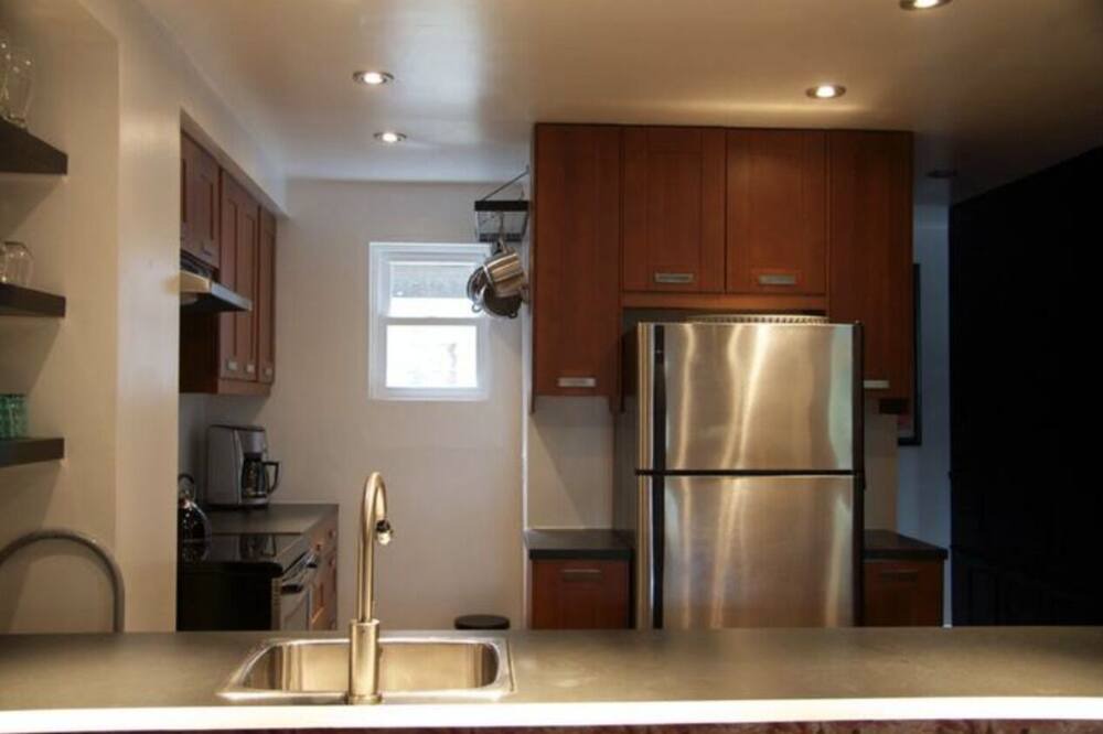 Photo of Kitchen in Garden District