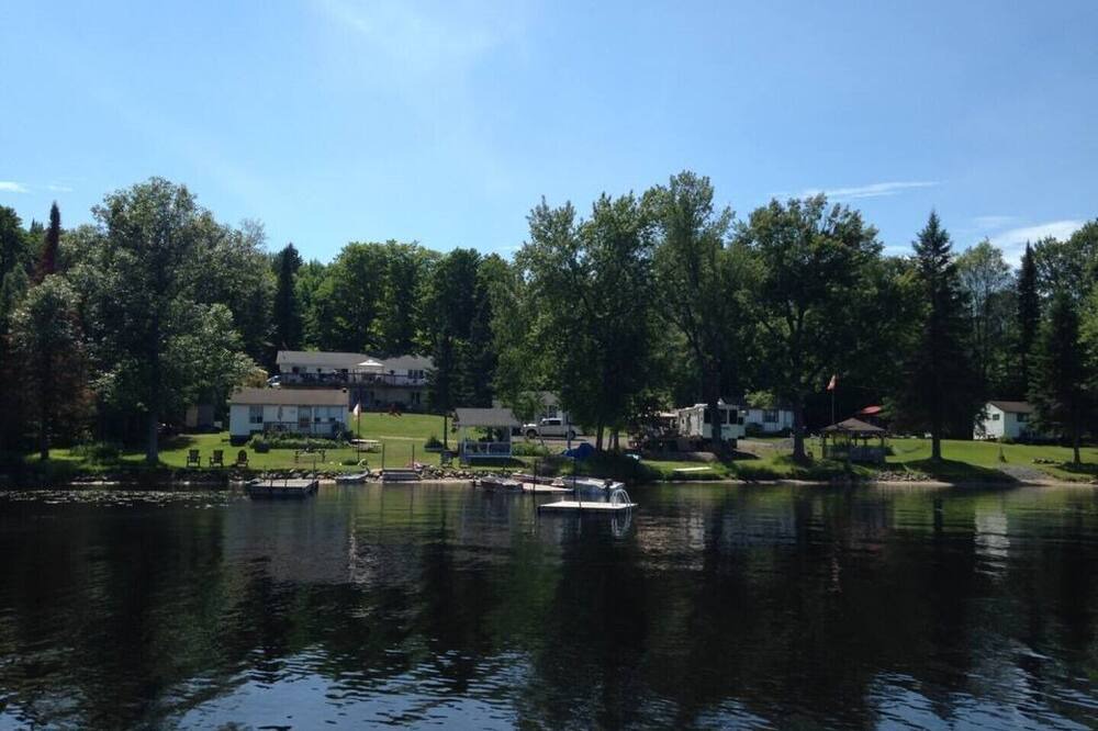 Photo of Outdoor in Golden Valley