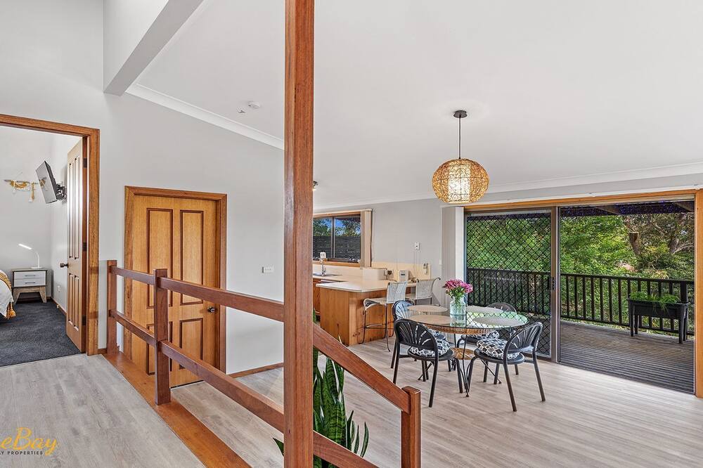 Photo of Others in Lemon Tree Passage