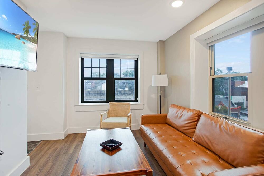 Photo of Livingroom in Hanover Place