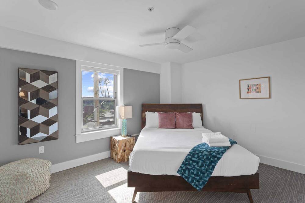 Photo of Bedroom in Hanover Place