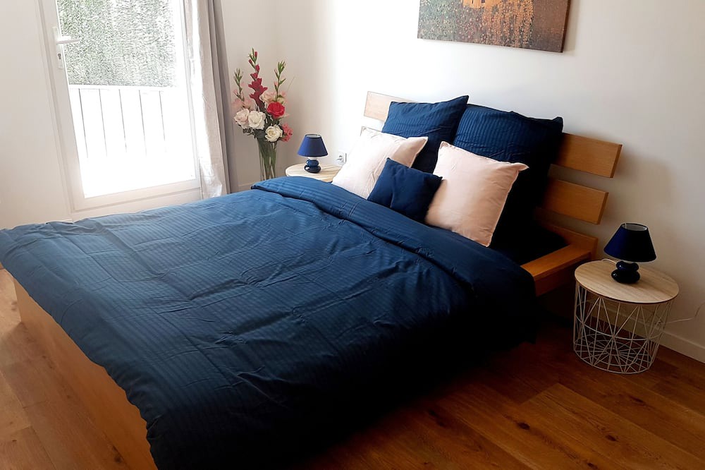 Photo of Bedroom in Langon