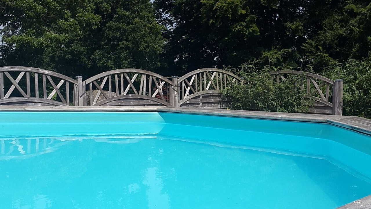 Photo of Outdoor in Saint-Georges-de-Reintembault