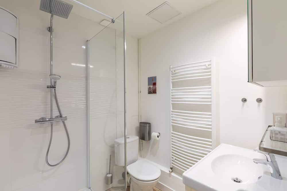 Photo of Bathroom in Villette Gare