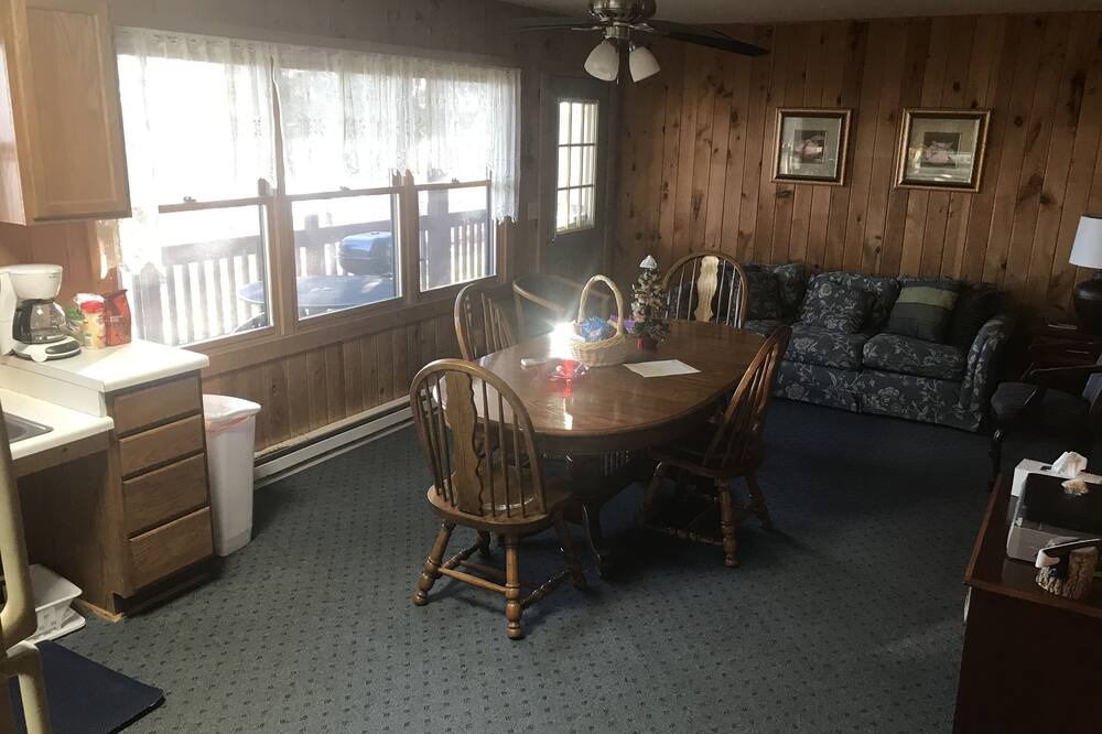 Photo of Livingroom in McMillan