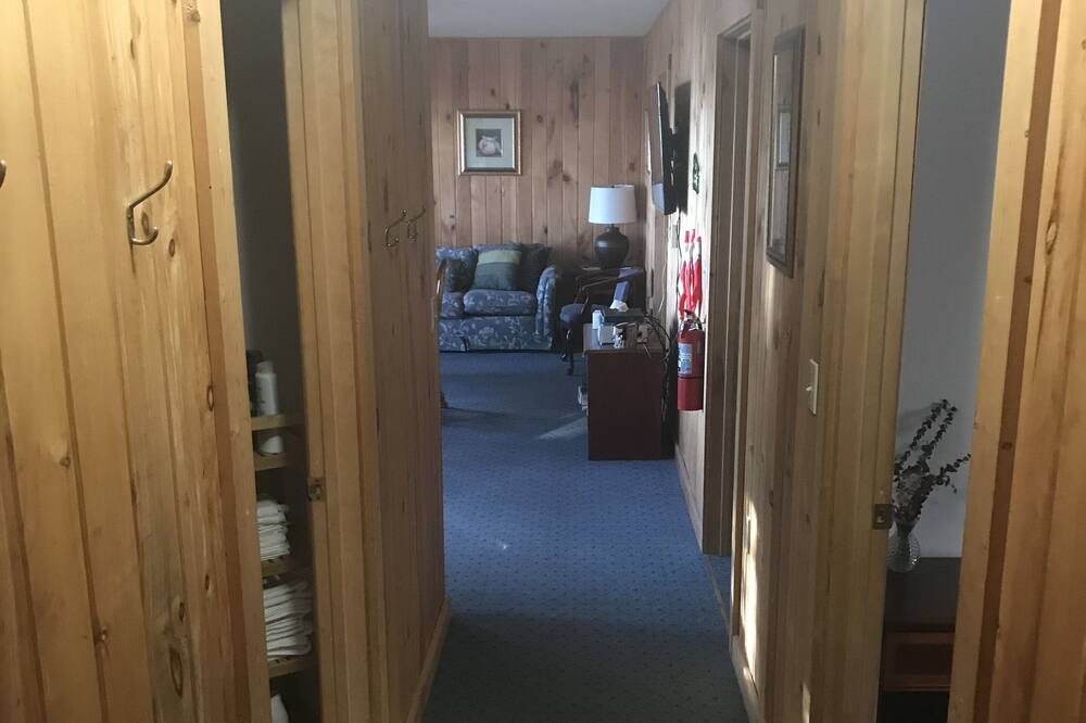Photo of Others in McMillan