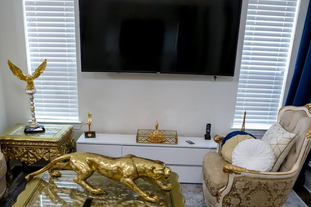 Photo of Livingroom in Wylie