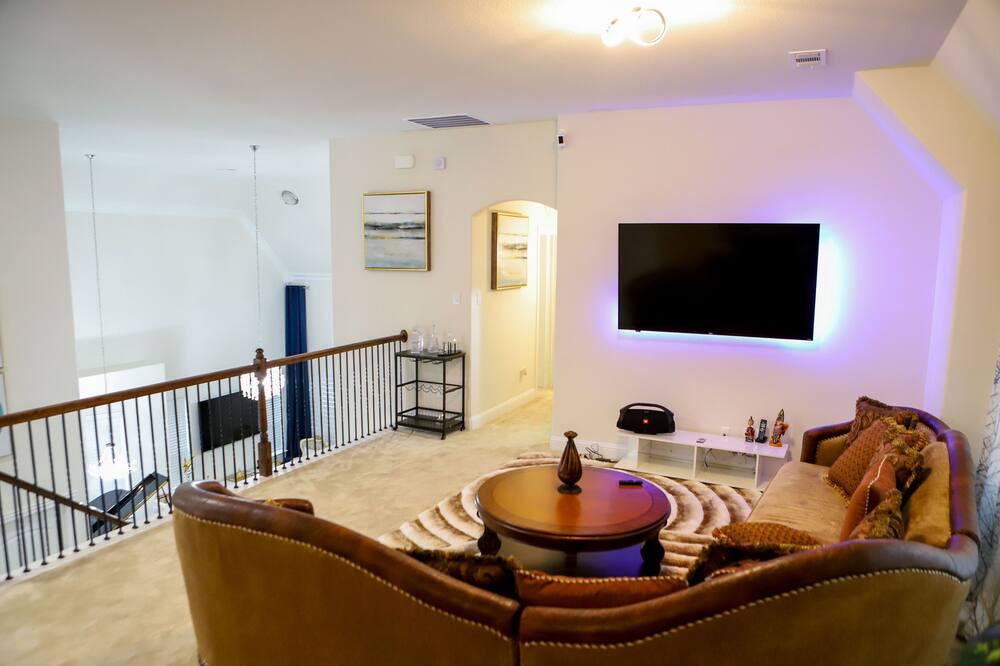 Photo of Livingroom in Wylie