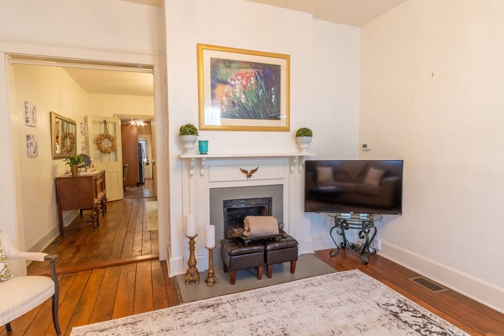 Photo of Bedroom in Madison