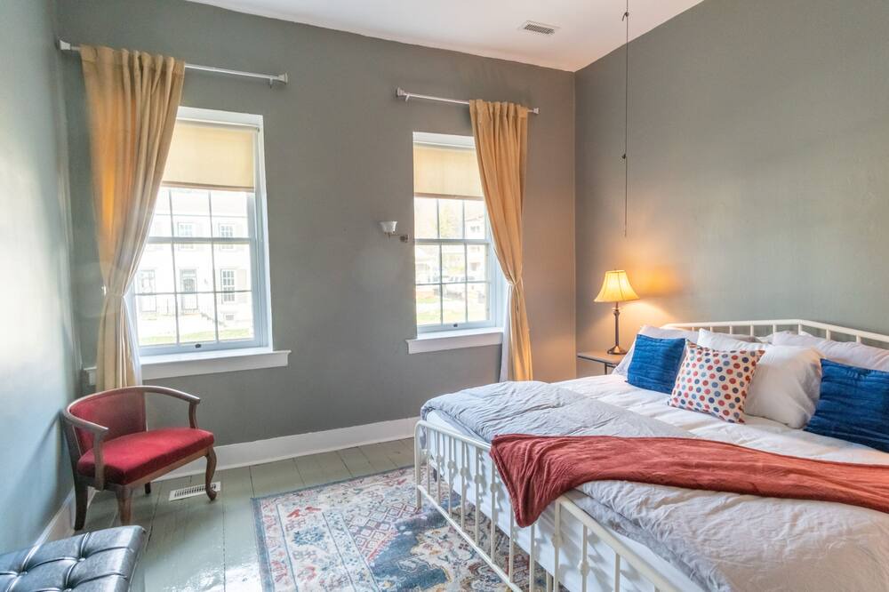 Photo of Bedroom in Madison