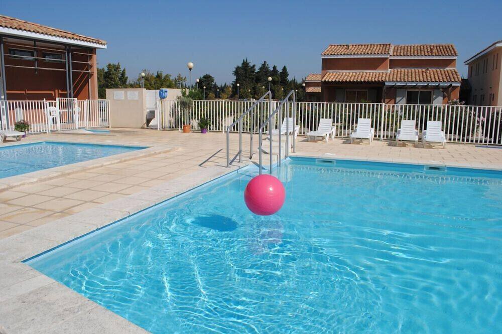 Photo of Outdoor in Saint-Saturnin-les-Avignon