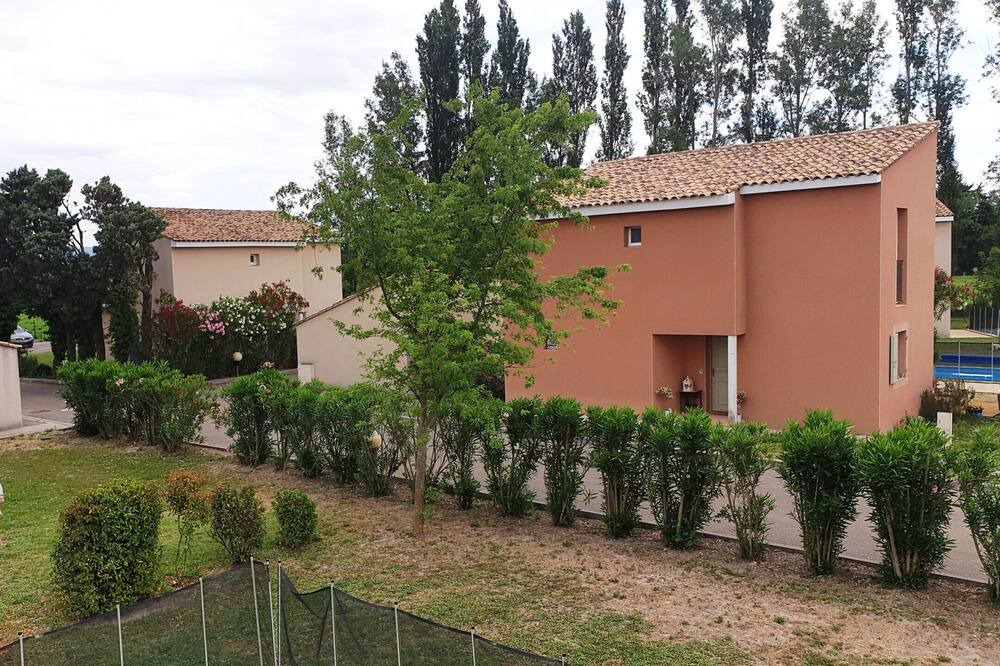 Photo of Outdoor in Saint-Saturnin-les-Avignon