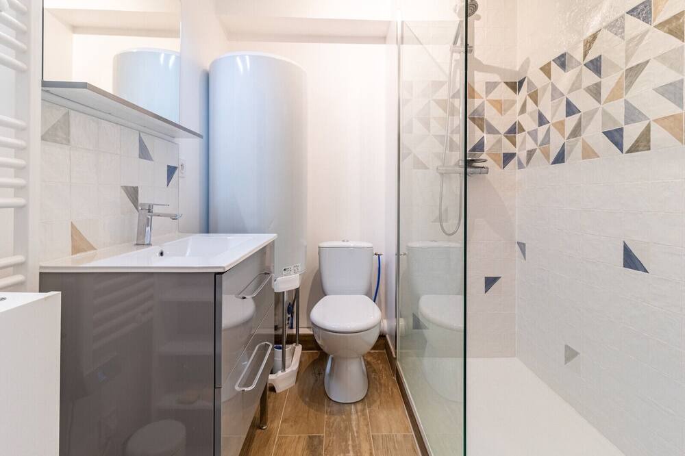 Photo of Bathroom in Adervielle-Pouchergues