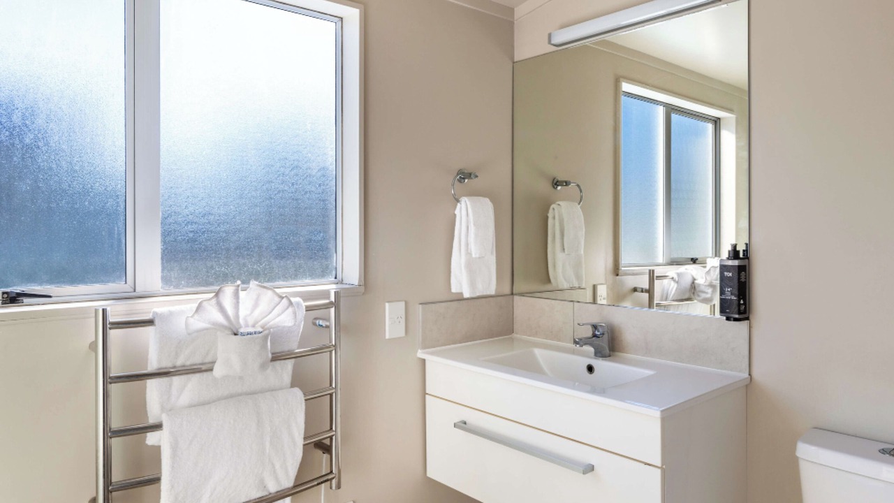 Photo of Bathroom in Turangi