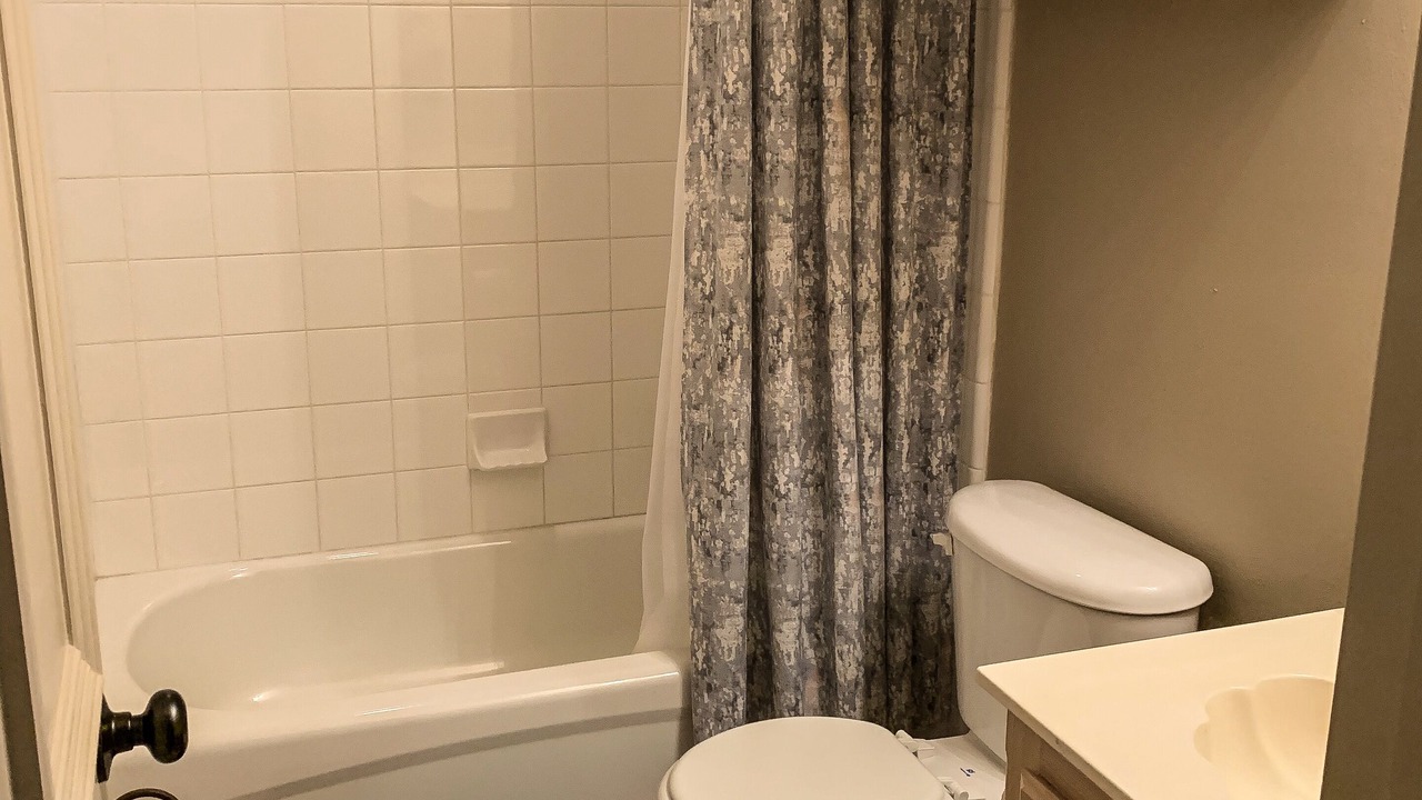 Photo of Bathroom in Valley Ranch