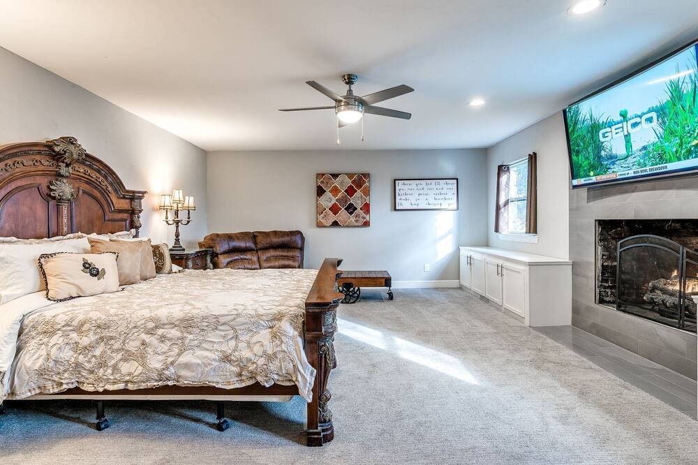 Photo of Bedroom in Quail Creek