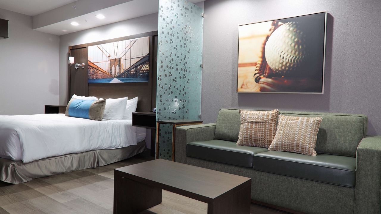 Photo of Bedroom in New Caney