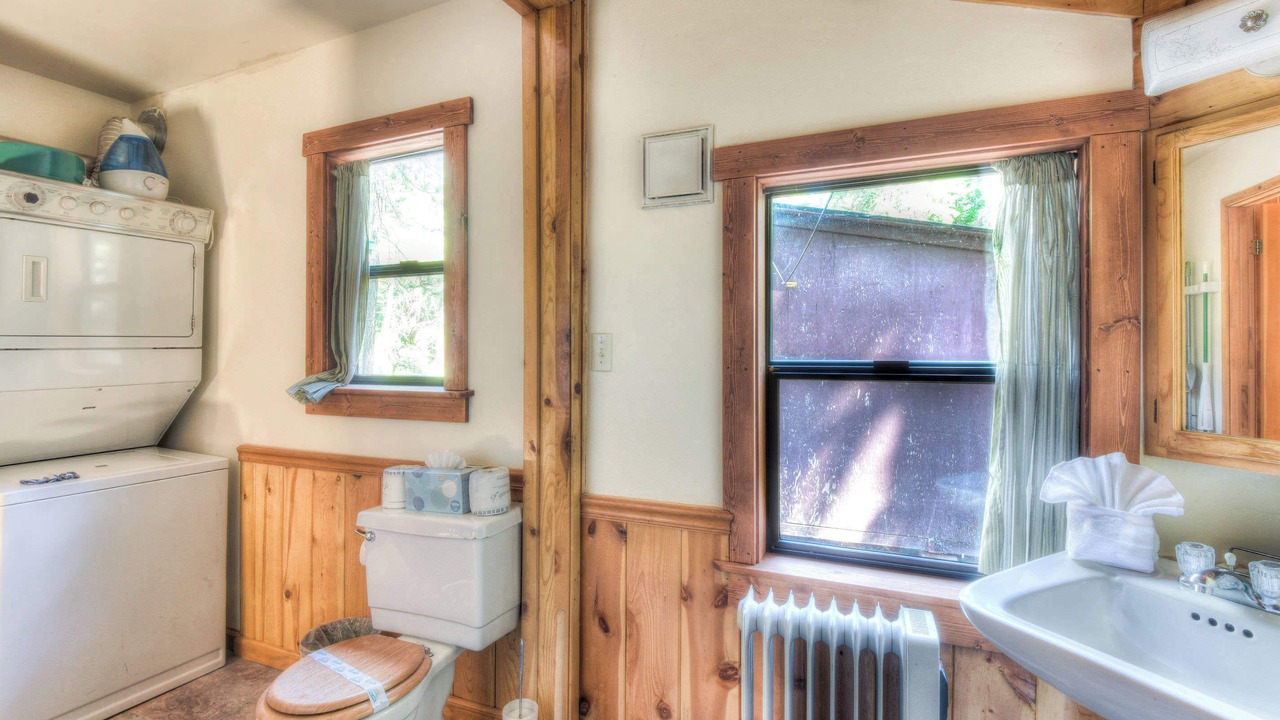 Photo of Bathroom in Kings Beach