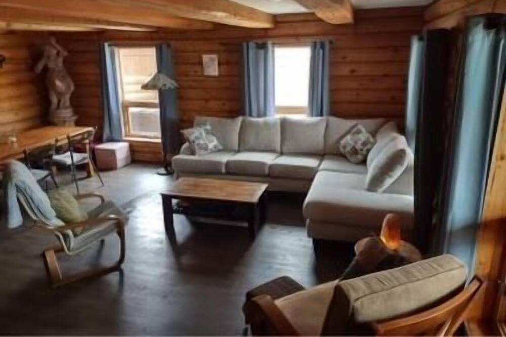 Photo of Livingroom in Gimli