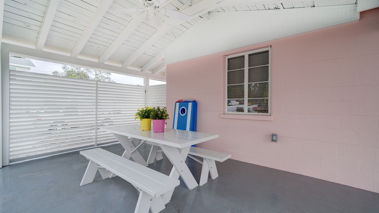 Photo of Patio Balcony in Downtown Dunedin