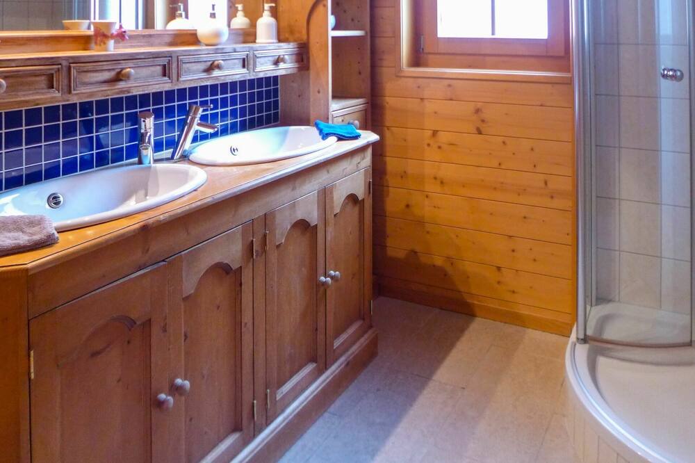 Photo of Bathroom in Ormont-Dessus
