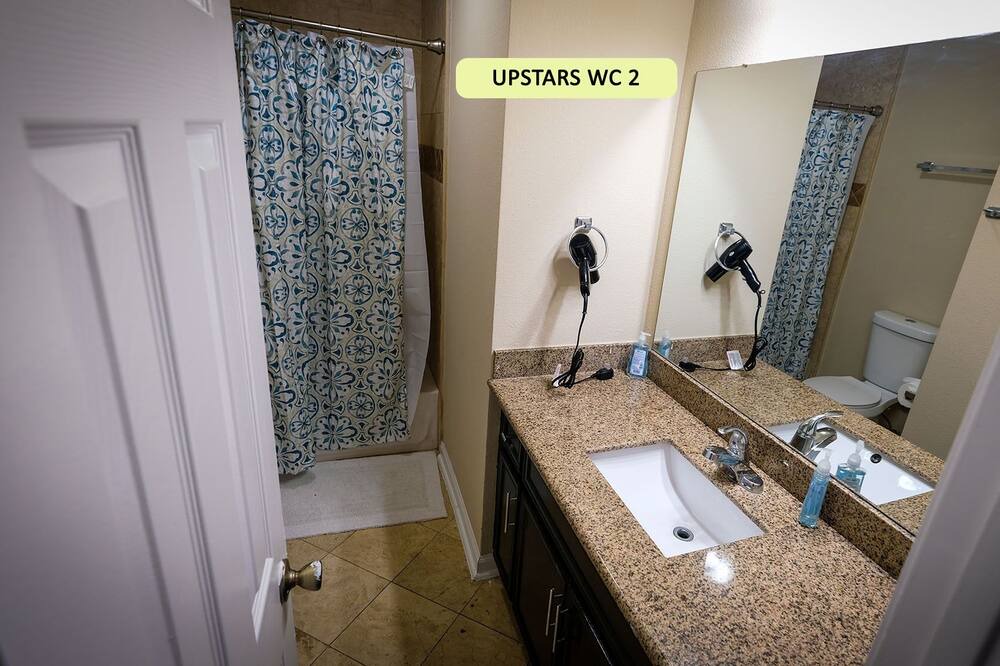 Photo of Bathroom in Missouri City