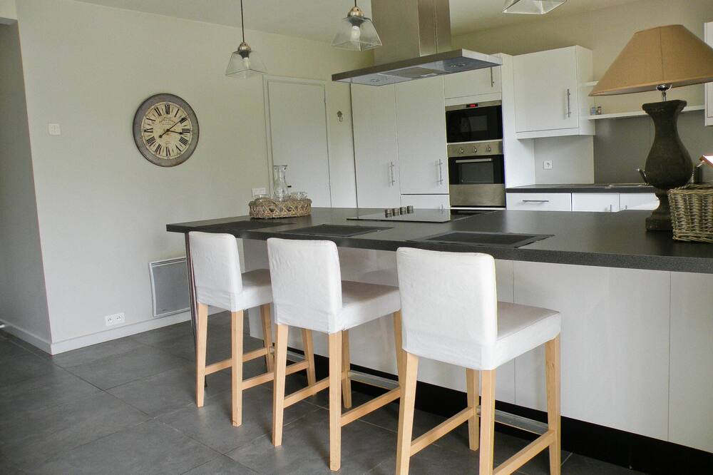 Photo of Kitchen in Sainghin-en-Melantois