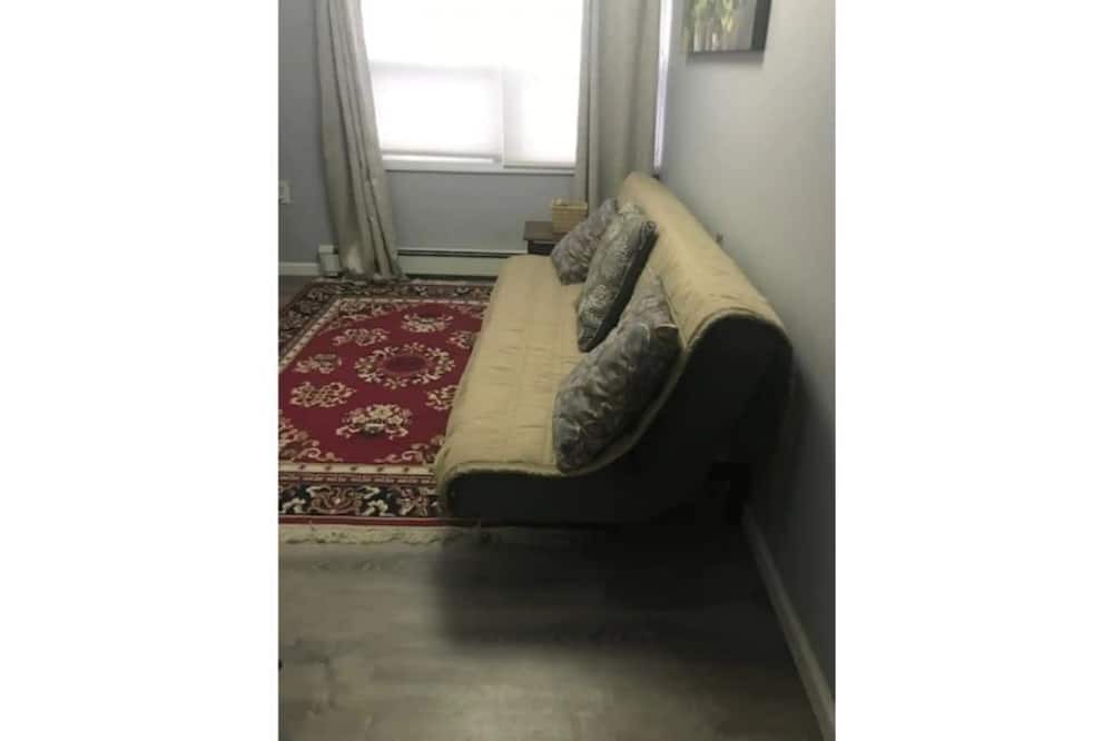 Photo of Bedroom in Central Nyack