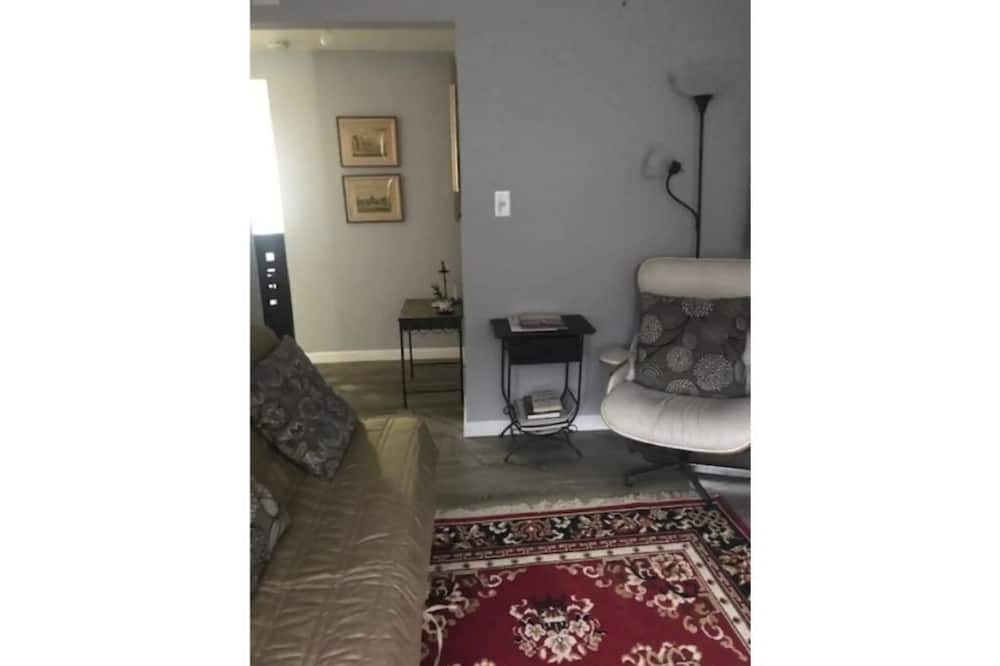 Photo of Bedroom in Central Nyack