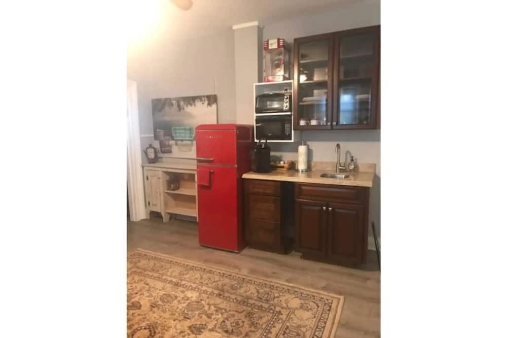 Photo of Bedroom in Central Nyack