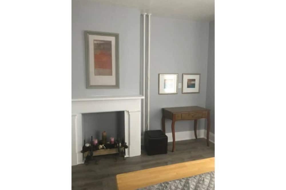 Photo of Others in Central Nyack