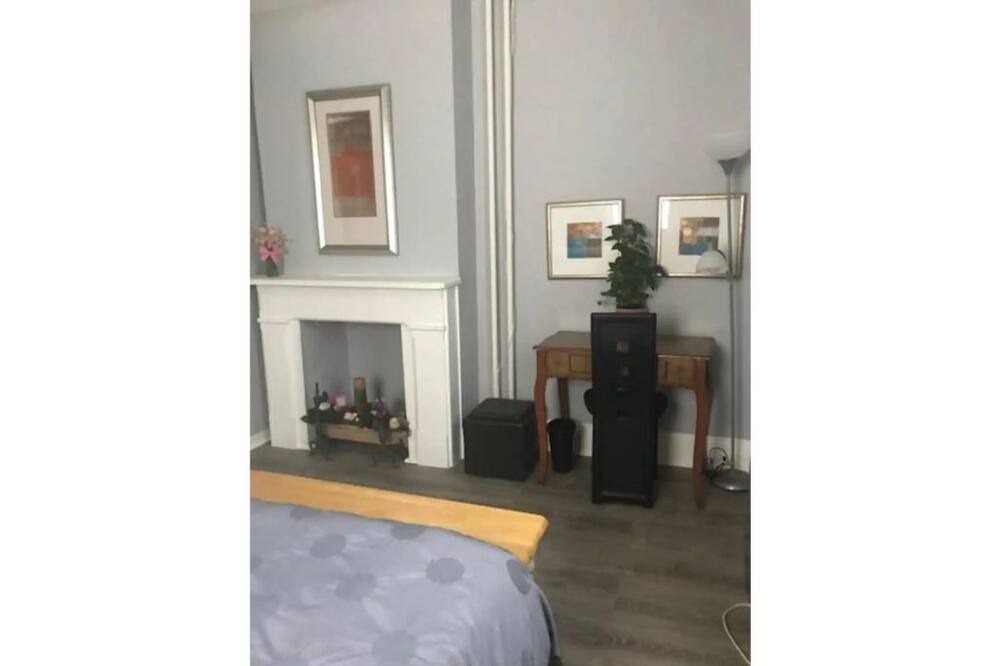 Photo of Bedroom in Central Nyack