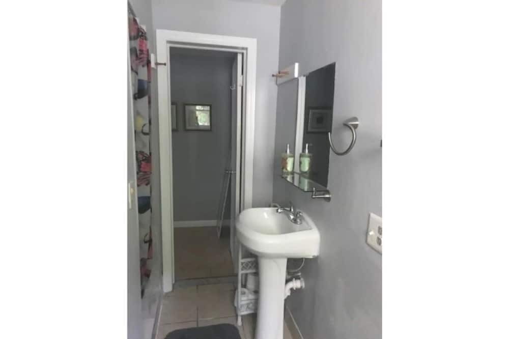 Photo of Bathroom in Central Nyack