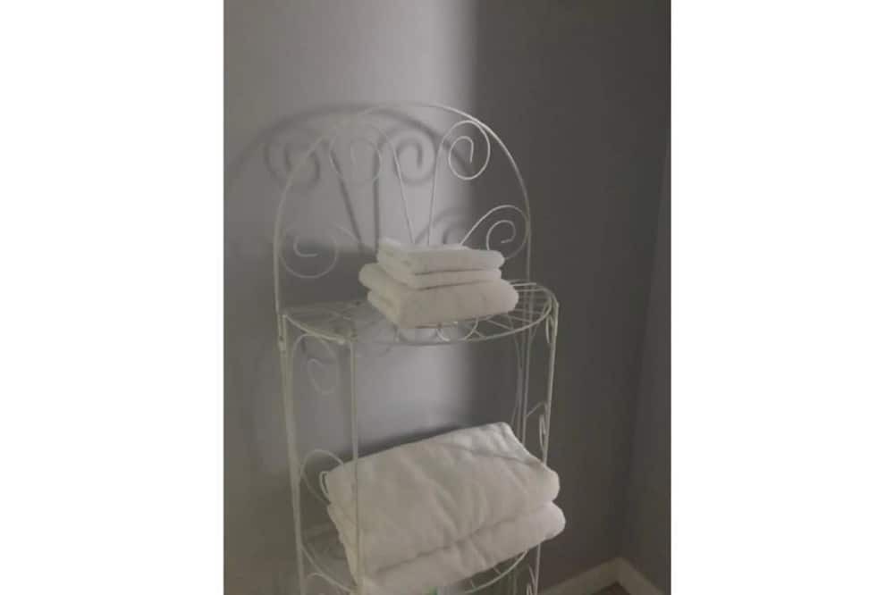 Photo of Bedroom in Central Nyack