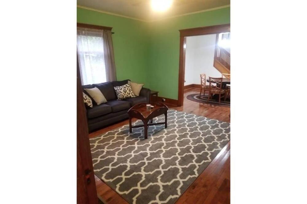 Photo of Bedroom in Cortland
