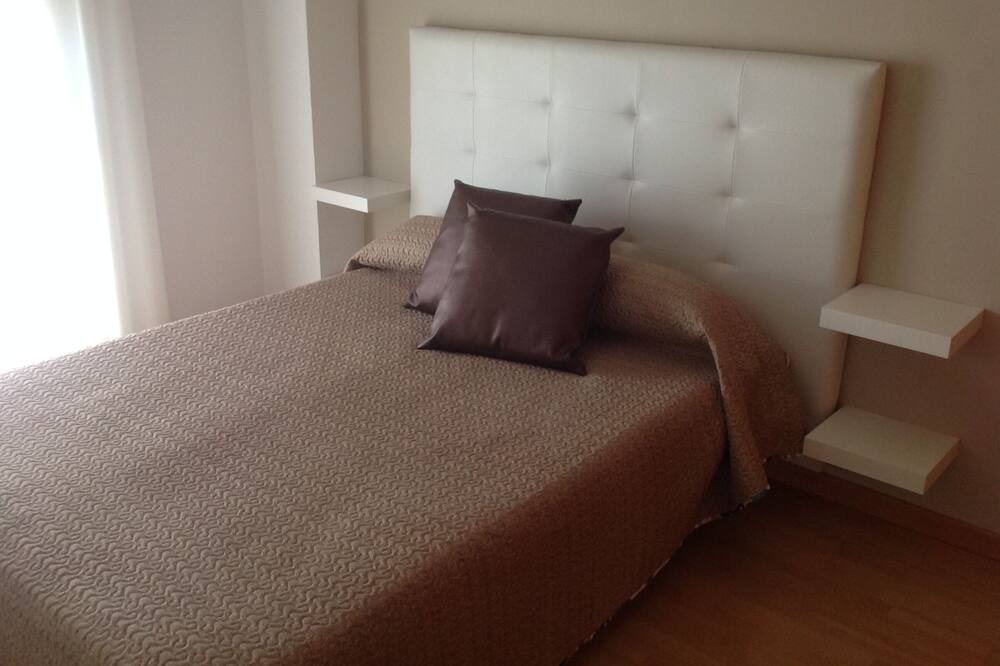 Photo of Bedroom in Terrassa