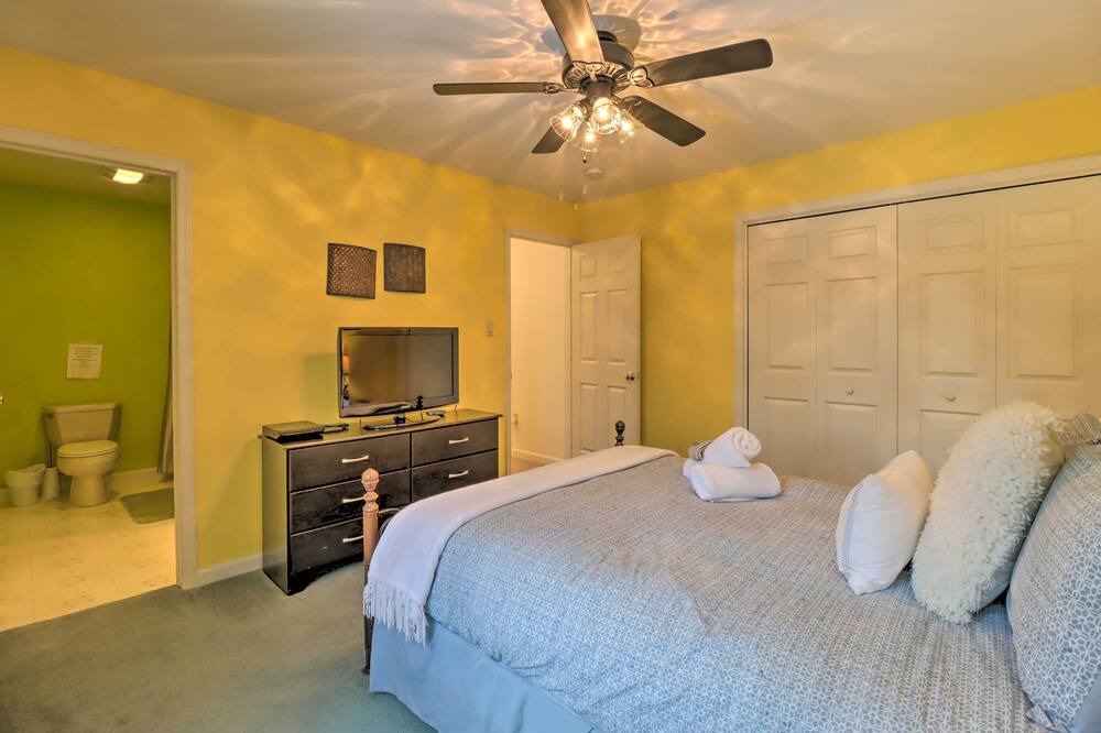 Photo of Bedroom in White Haven