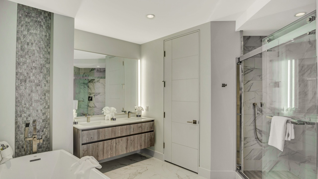 Photo of Bathroom in Brush - Stewarts